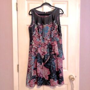 Nanette Lepore Silk dress an absolutely fabulous sleeveless dress sz 12